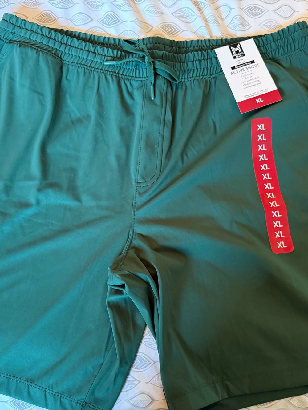 Member’s mark Men's Green Active Shorts size XL